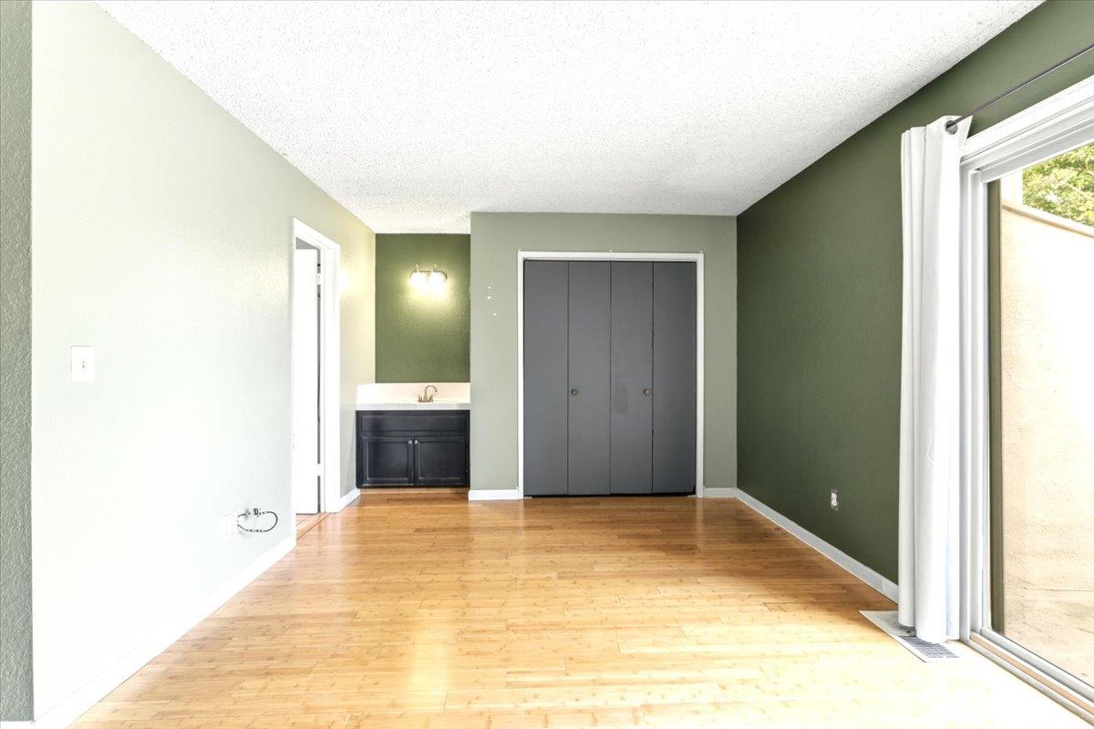 4085 Dale Rd #B, Modesto, CA 95356