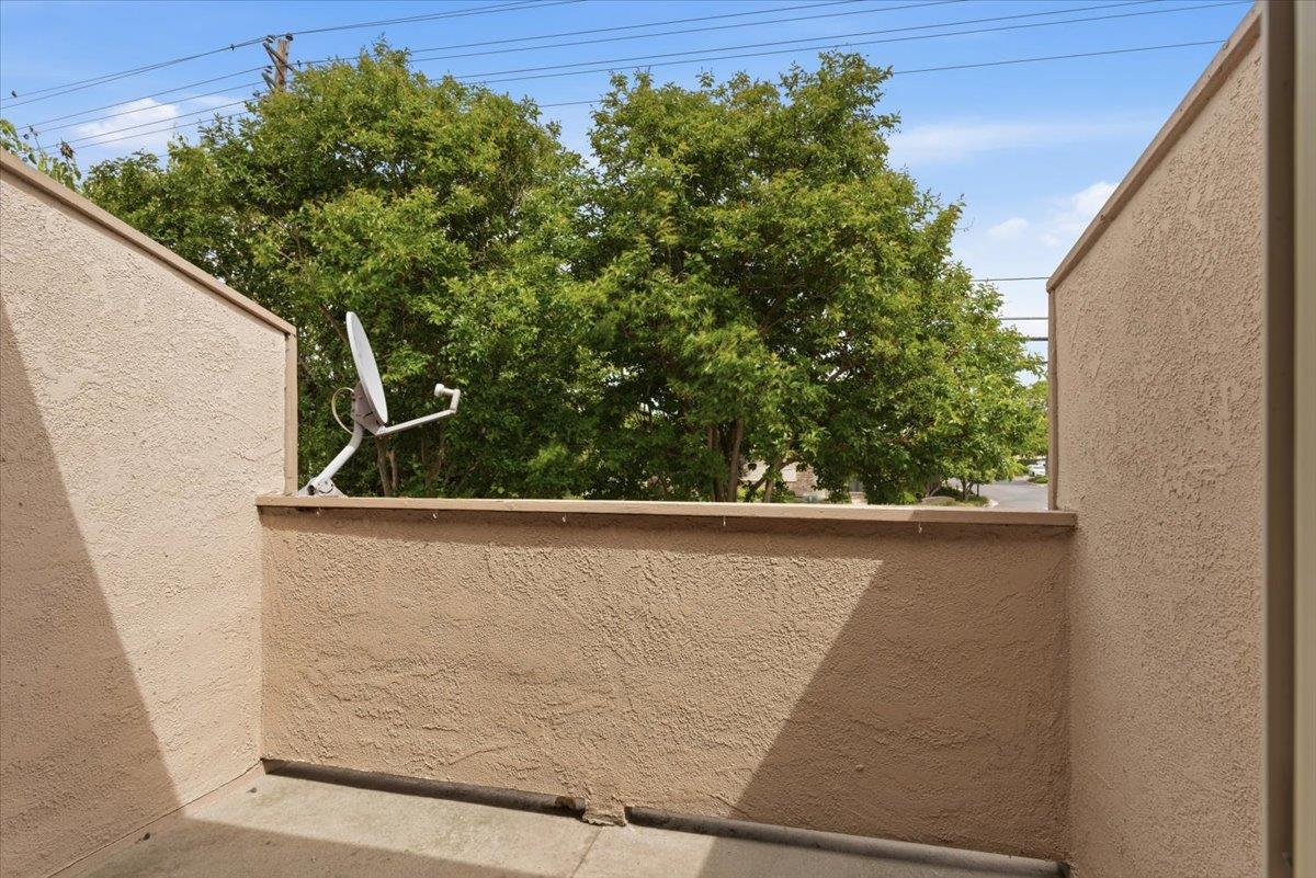 4085 Dale Rd #B, Modesto, CA 95356