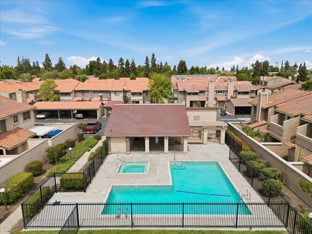 4085 Dale Rd #B, Modesto, CA 95356