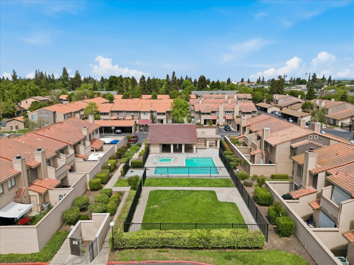 4085 Dale Rd #B, Modesto, CA 95356