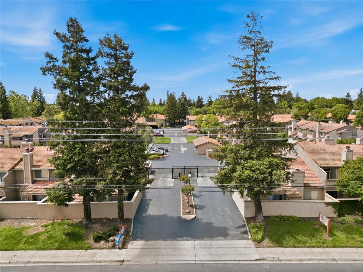 4085 Dale Rd #B, Modesto, CA 95356