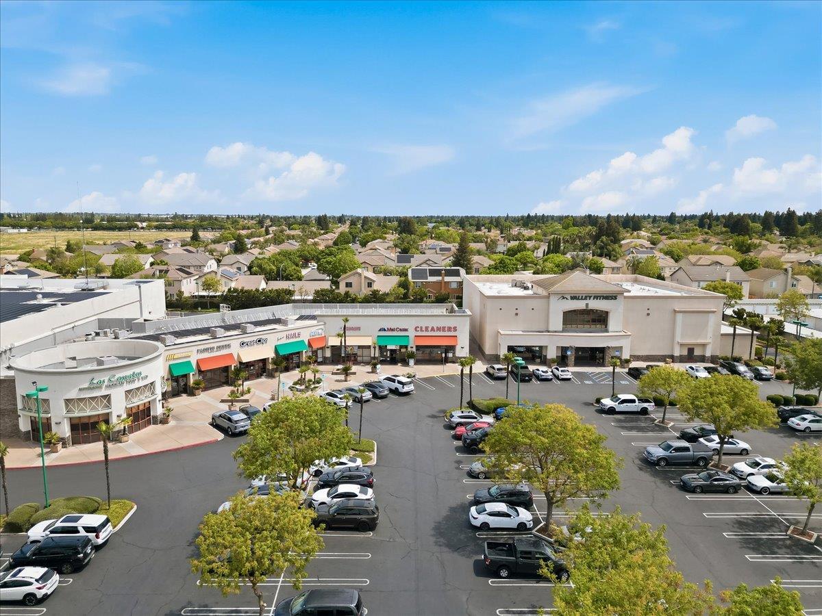 4085 Dale Rd #B, Modesto, CA 95356