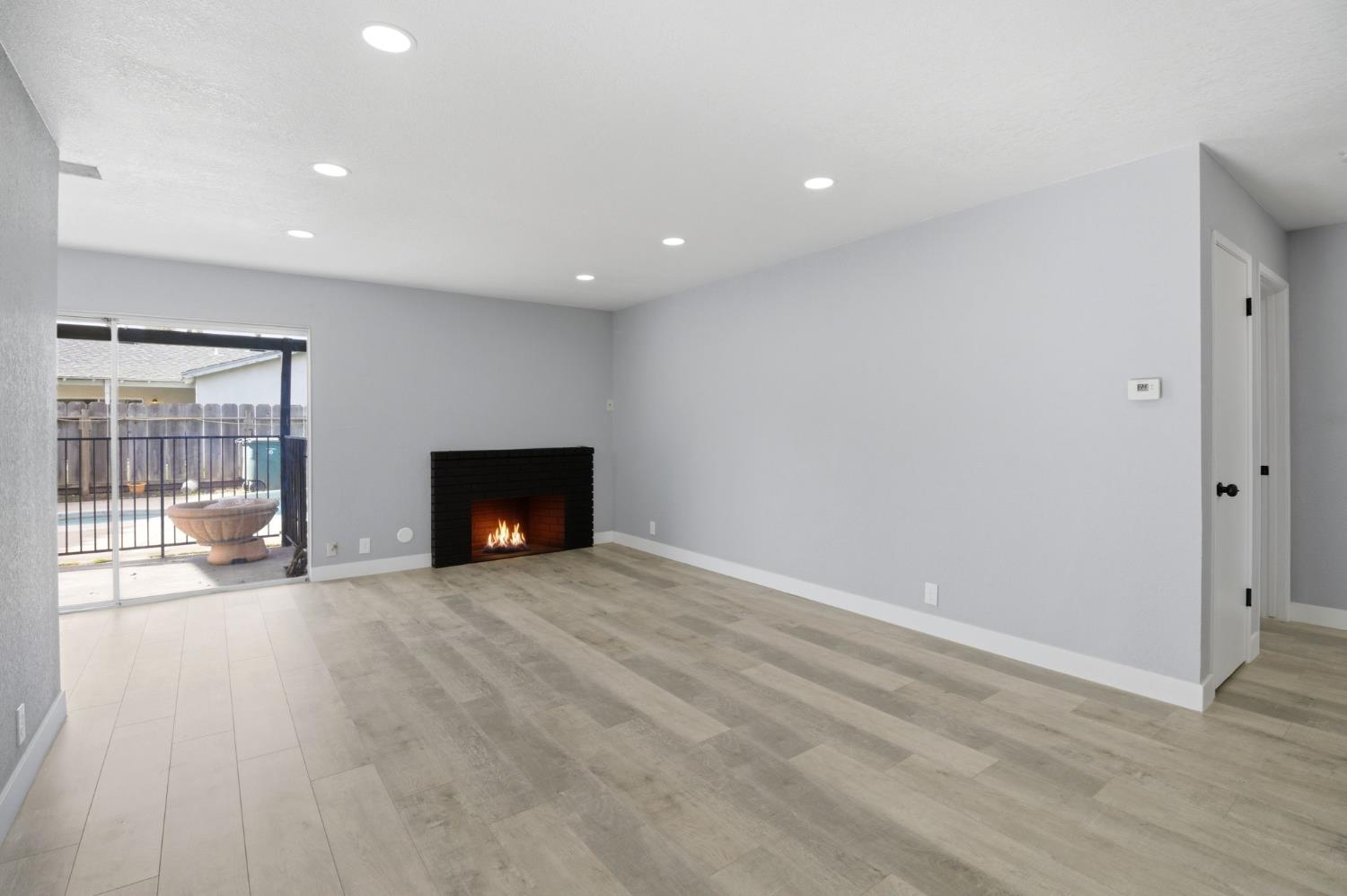 2528 Pescadero Pl, Modesto, CA 95355