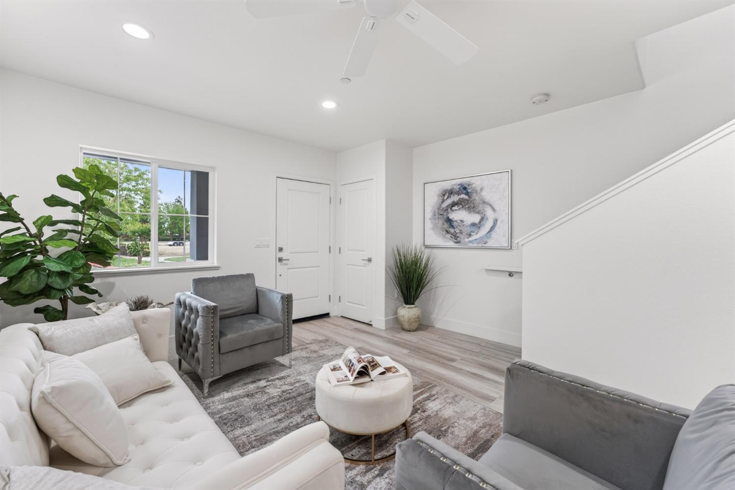 3029 Belharbour Dr, Modesto, CA 95355