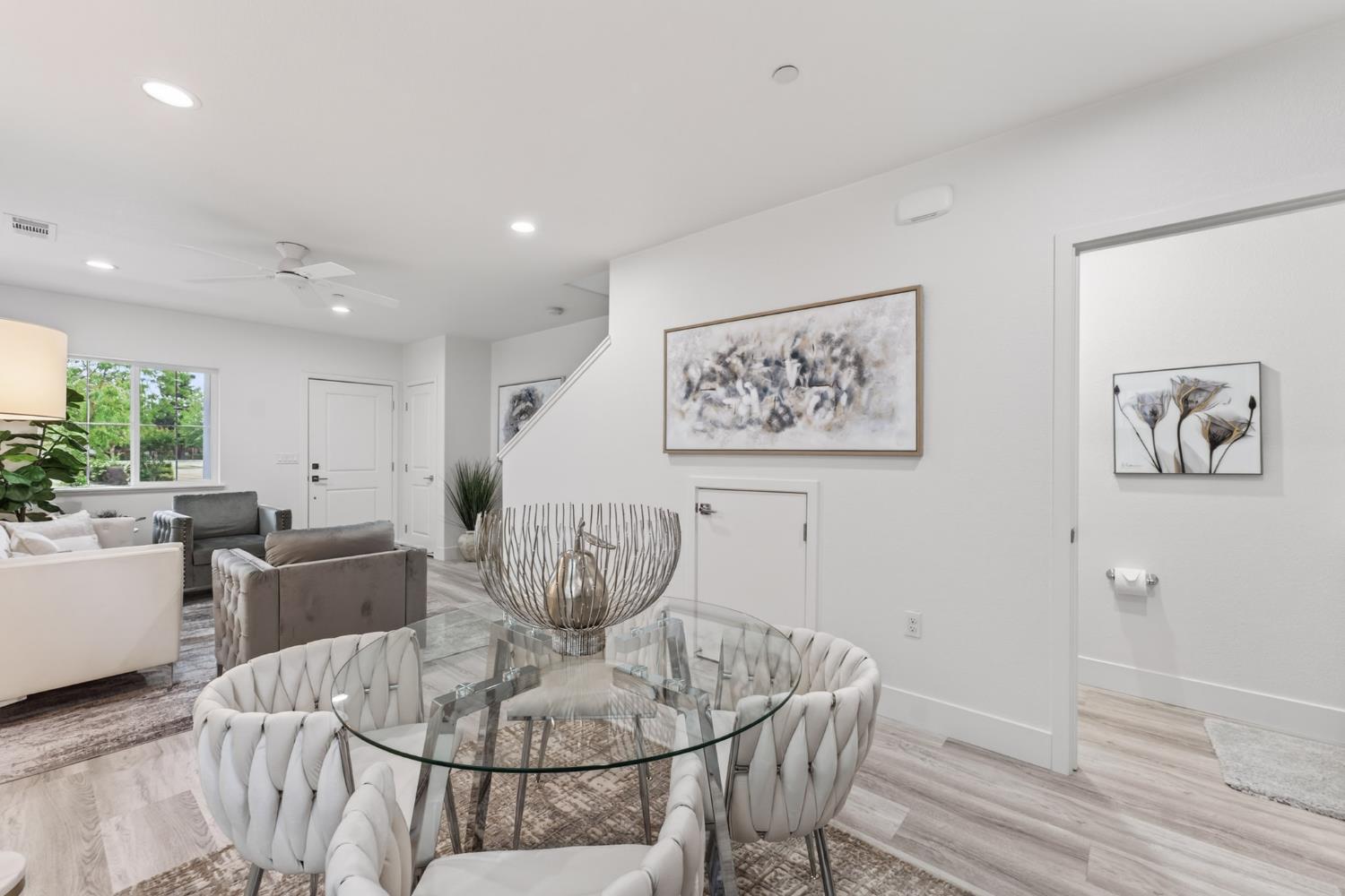 3029 Belharbour Dr, Modesto, CA 95355