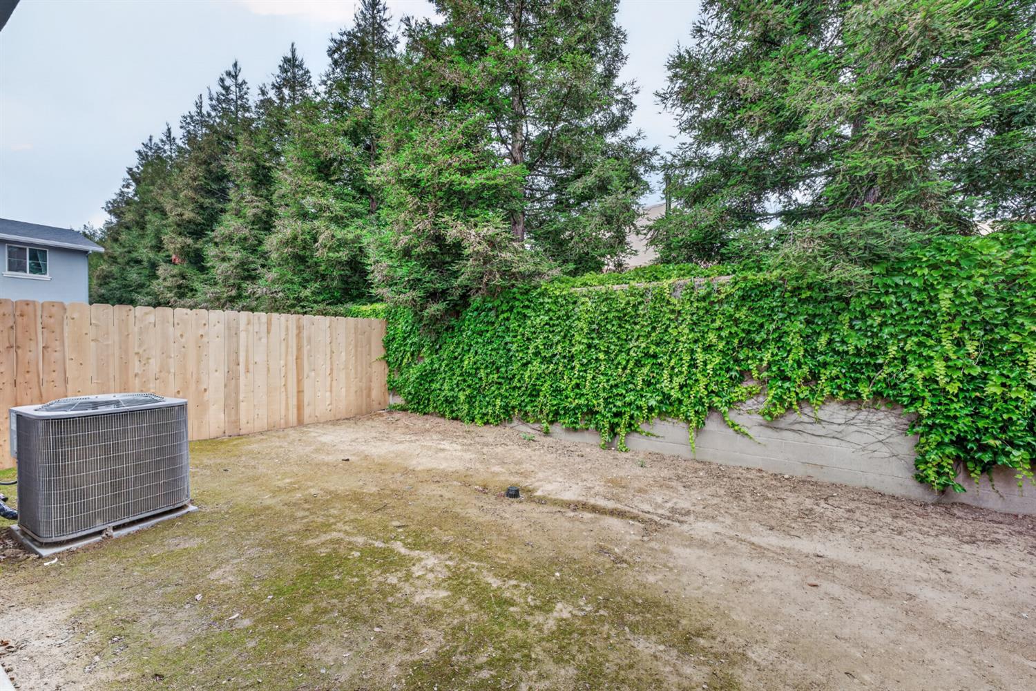 3029 Belharbour Dr, Modesto, CA 95355