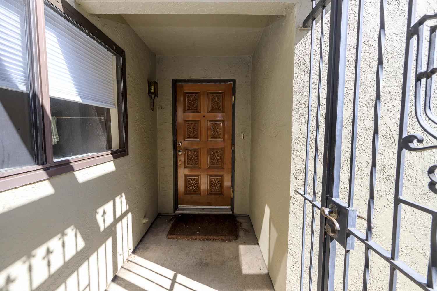 1822 Plaza De Maria, Modesto, CA 95350