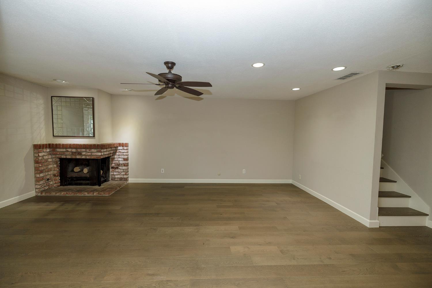 1822 Plaza De Maria, Modesto, CA 95350