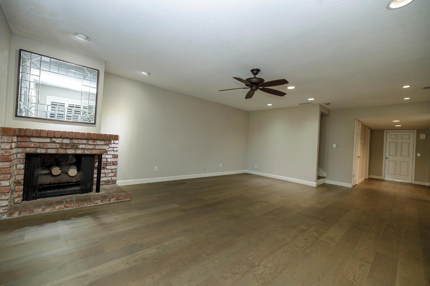 1822 Plaza De Maria, Modesto, CA 95350