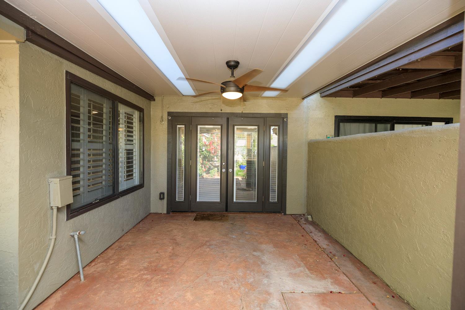 1822 Plaza De Maria, Modesto, CA 95350