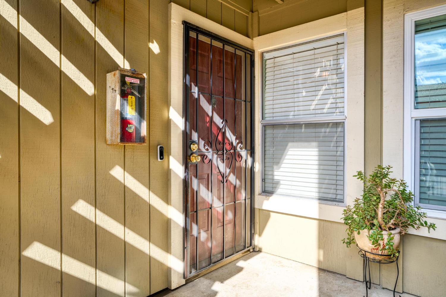 480 Cherry Lane #C, Manteca, CA 95337