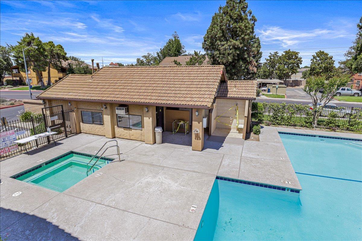 480 Cherry Lane #C, Manteca, CA 95337