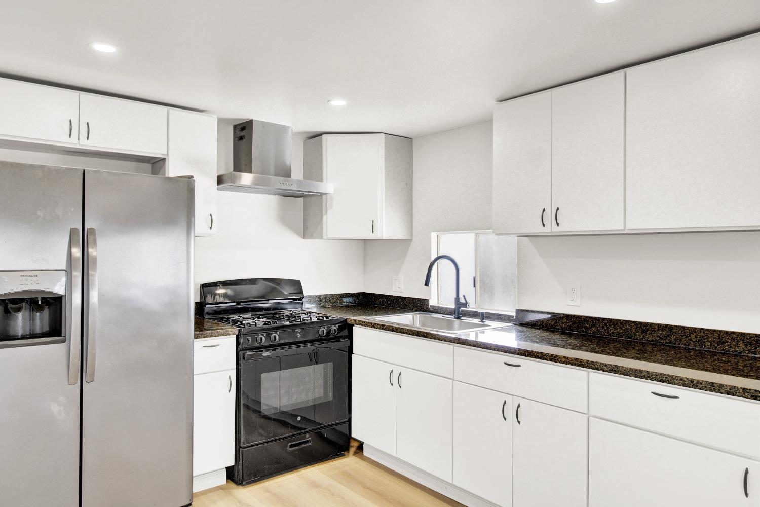 4143 Yosemite #C21, Modesto, CA 95357