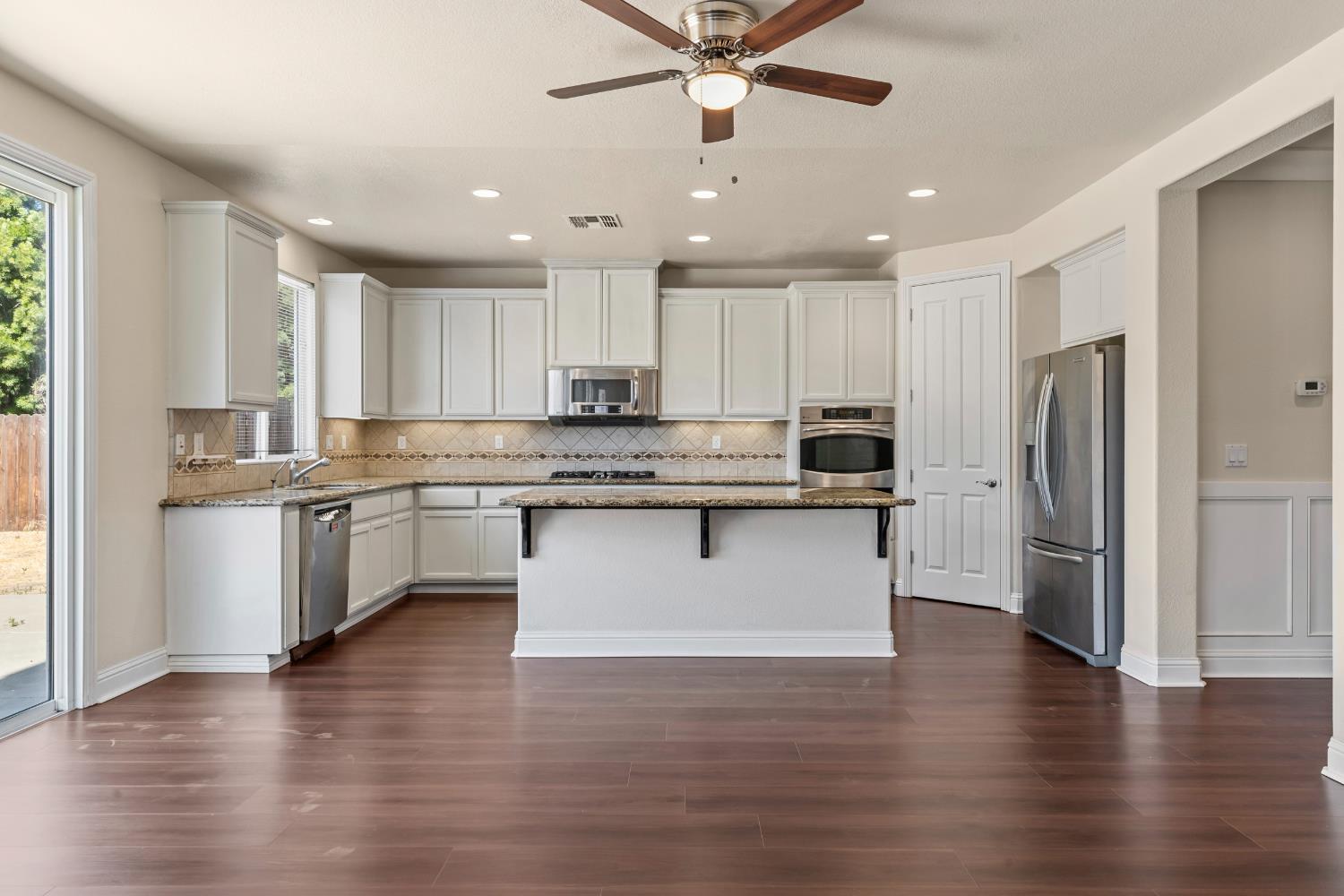 1175 Miel St, Manteca, CA 95337