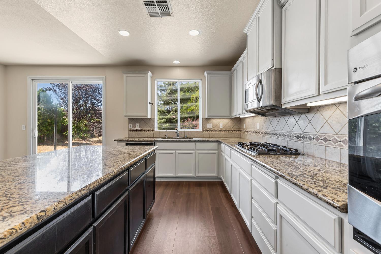 1175 Miel St, Manteca, CA 95337