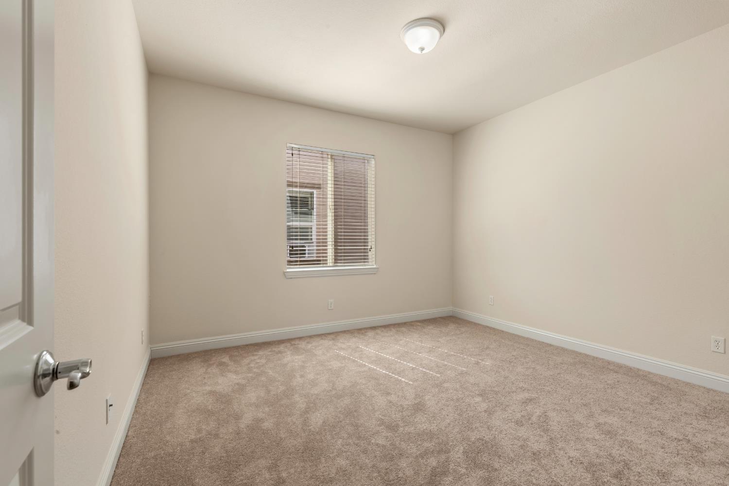 1175 Miel St, Manteca, CA 95337