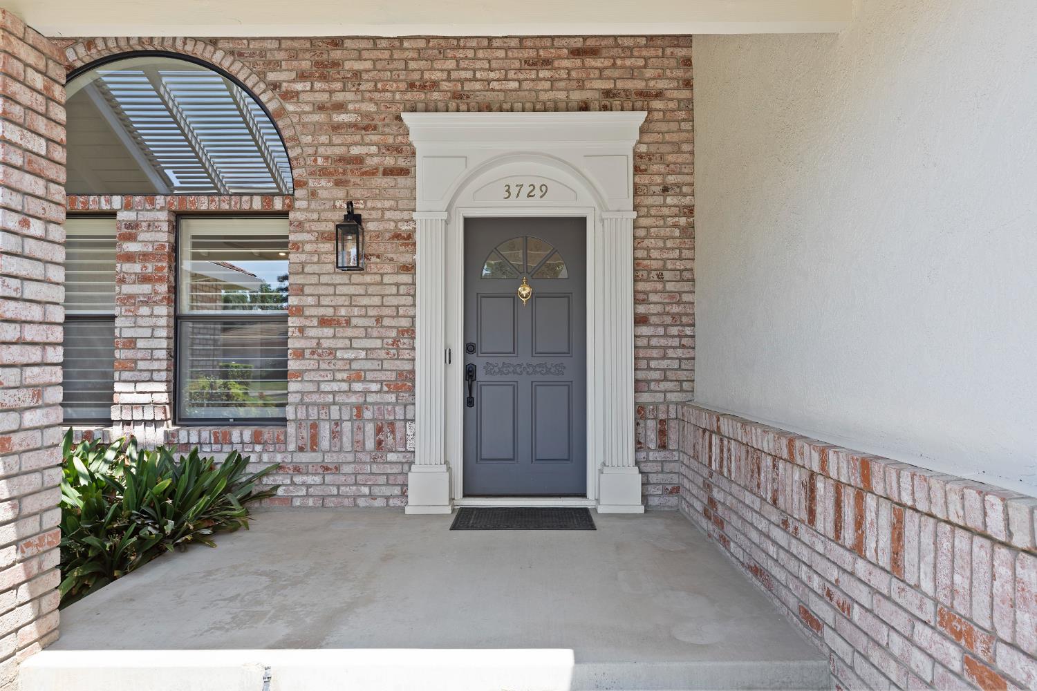 3729 Springcreek Dr, Modesto, CA 95355