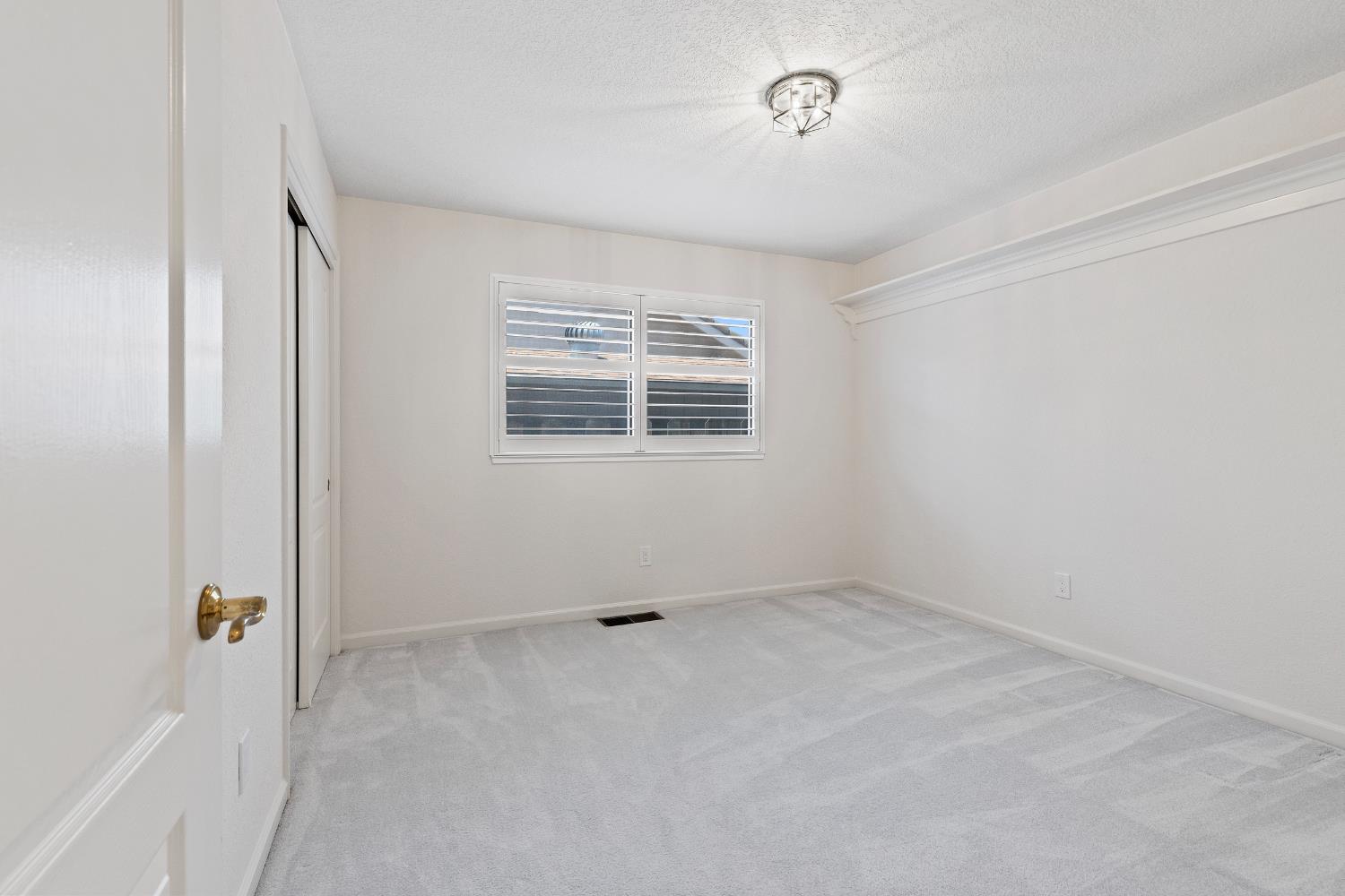 3729 Springcreek Dr, Modesto, CA 95355