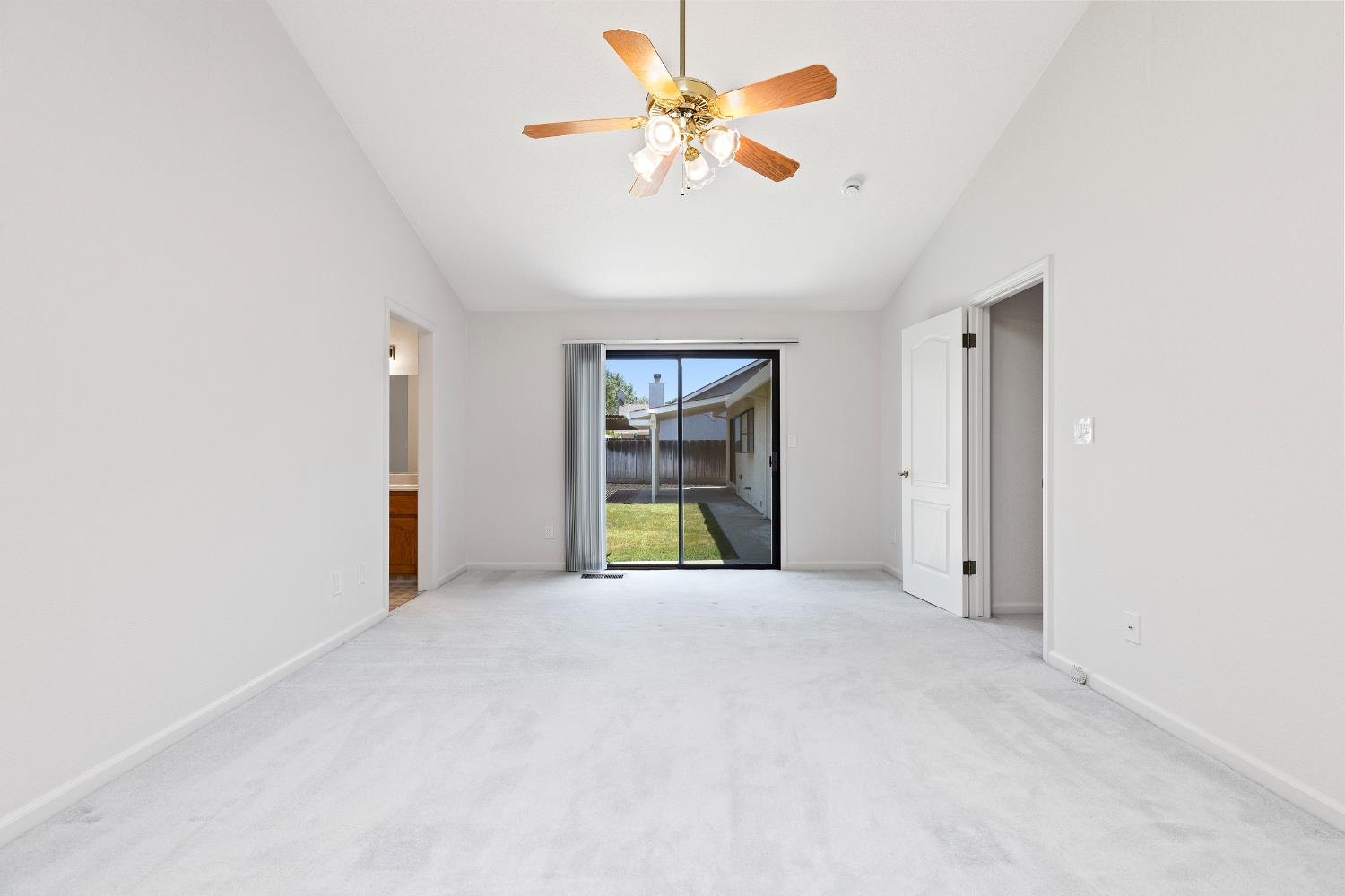 3729 Springcreek Dr, Modesto, CA 95355