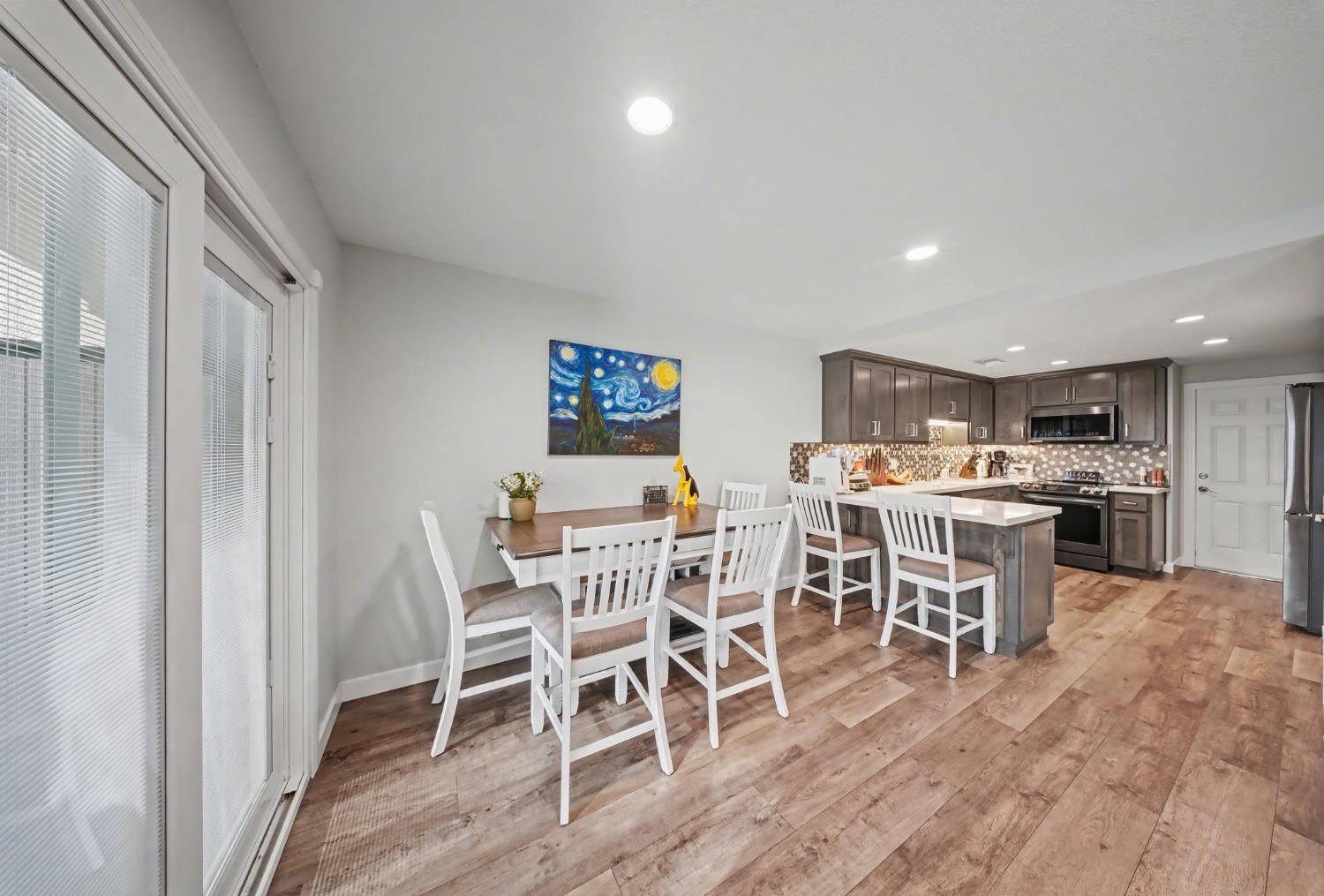 216 Tiffany Cir, Ripon, CA 95366