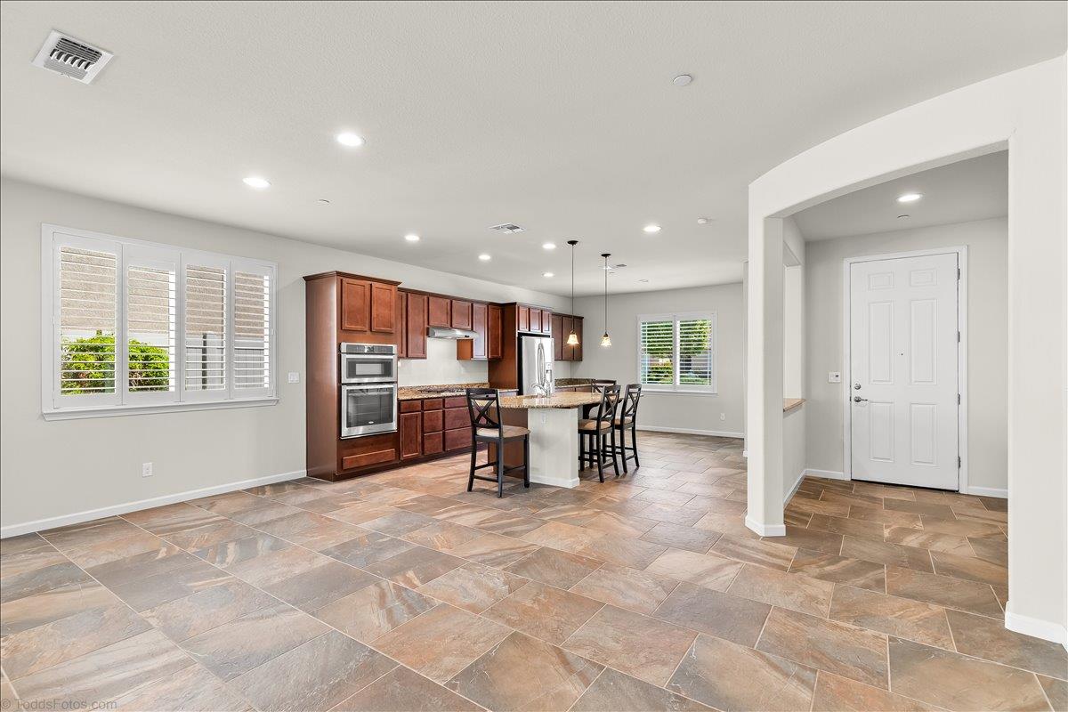 2653 Steeple Run Ln, Manteca, CA 95336