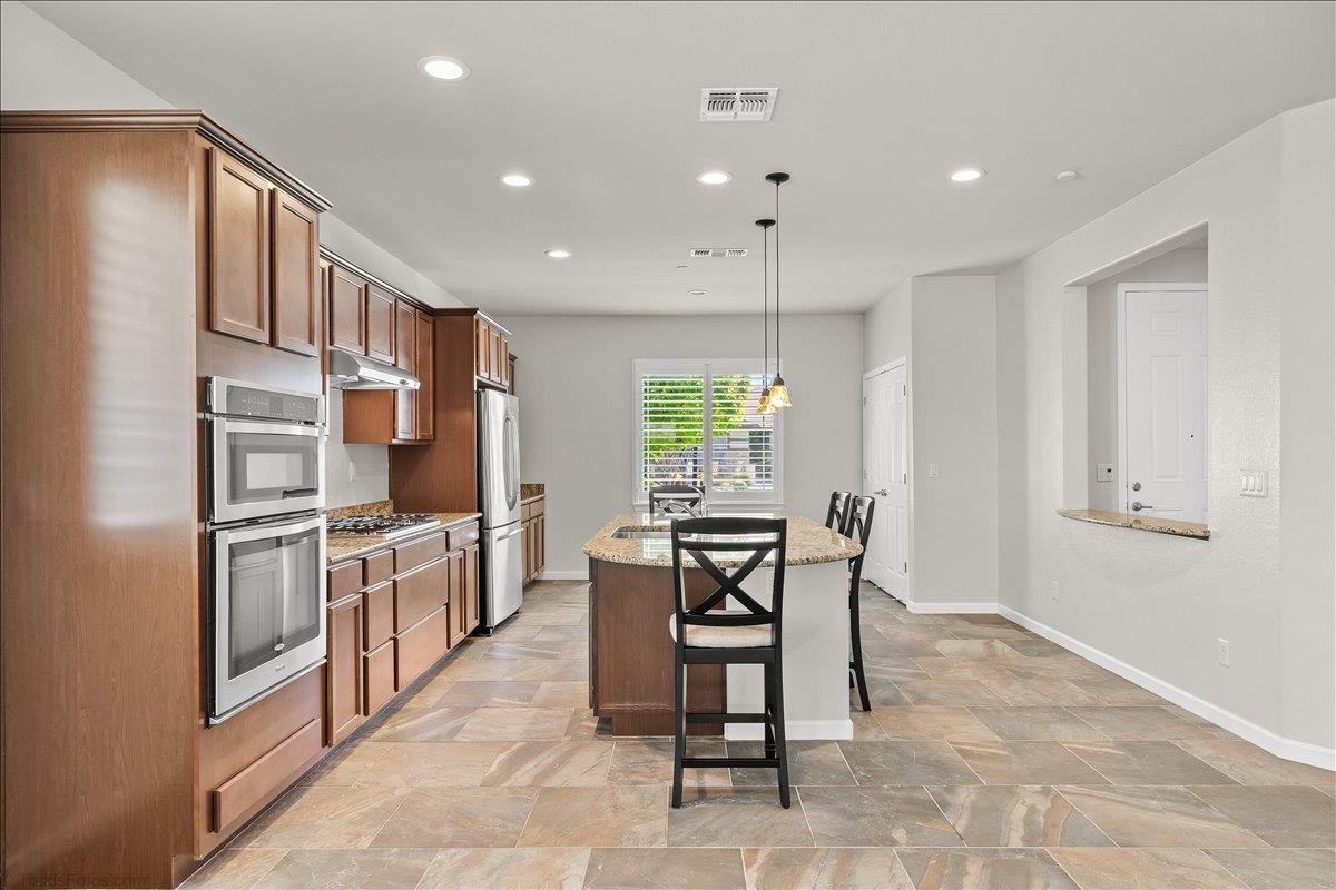 2653 Steeple Run Ln, Manteca, CA 95336