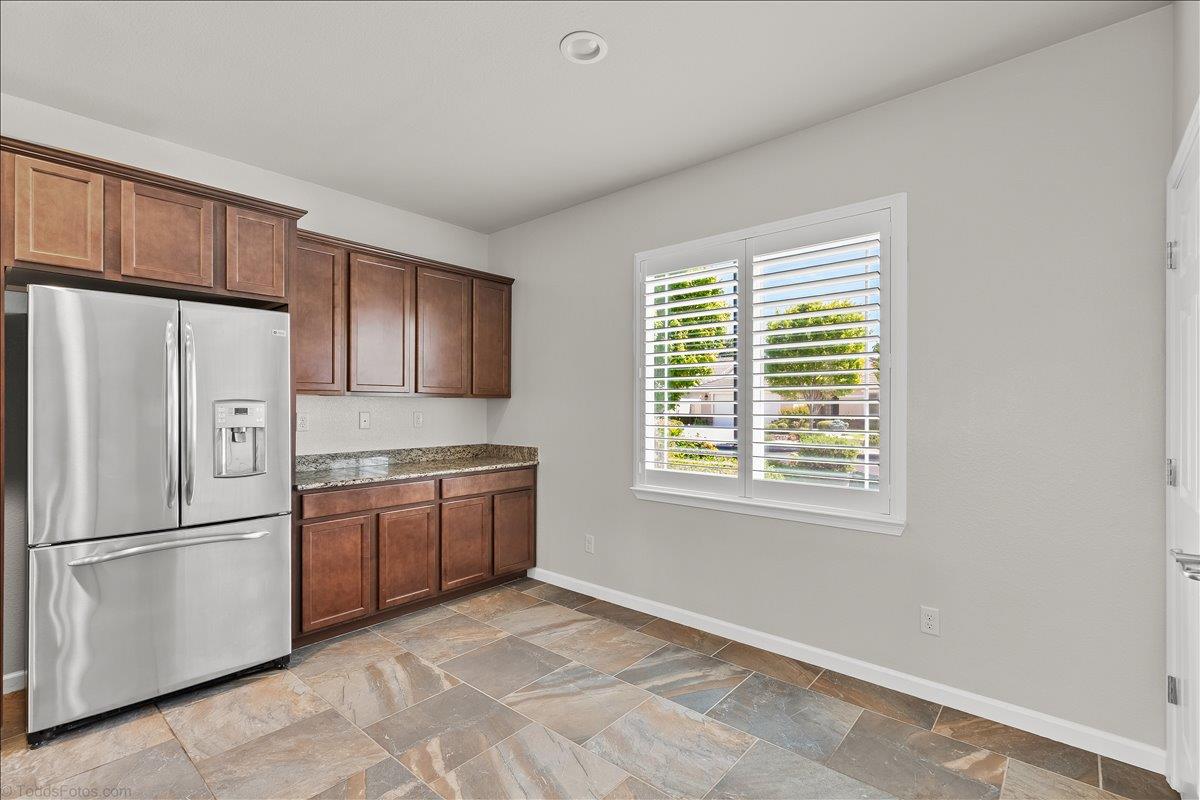 2653 Steeple Run Ln, Manteca, CA 95336