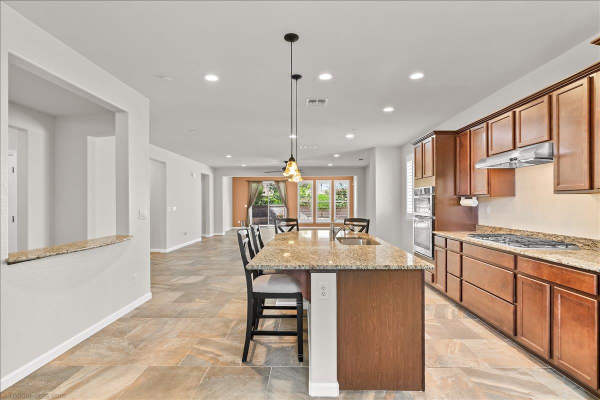 2653 Steeple Run Ln, Manteca, CA 95336