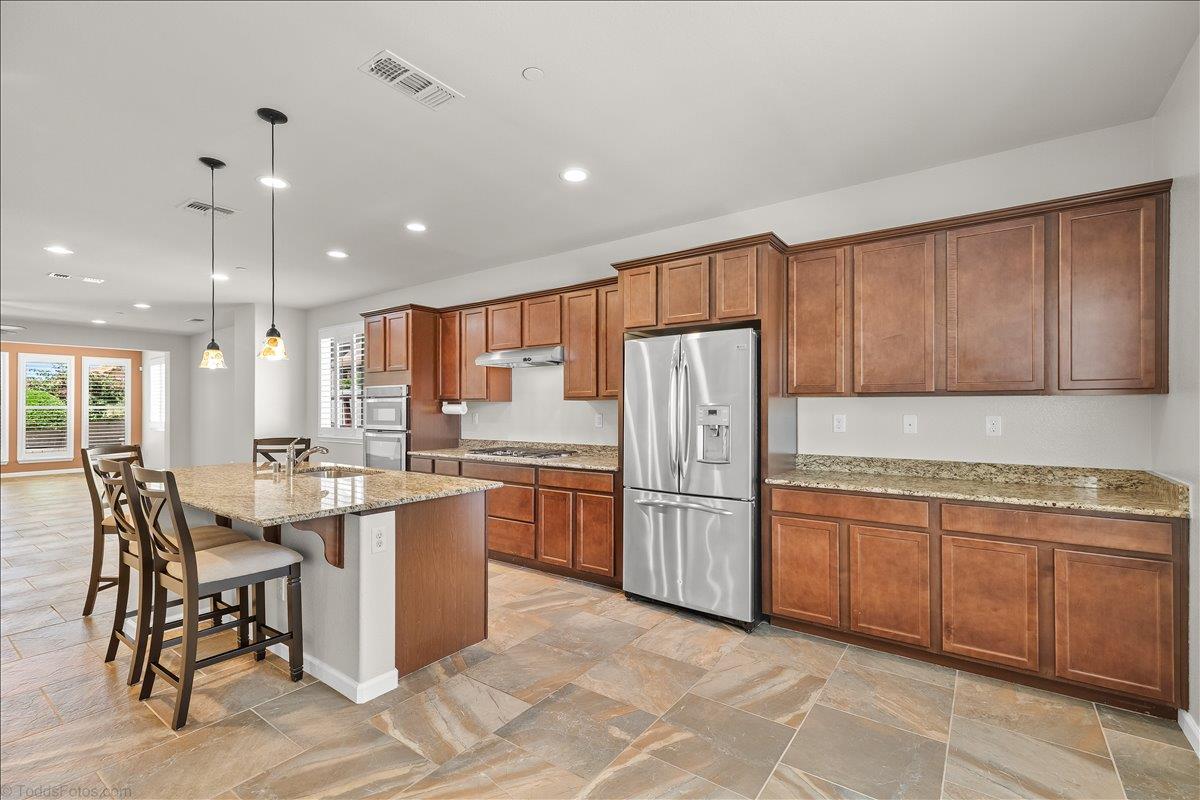2653 Steeple Run Ln, Manteca, CA 95336