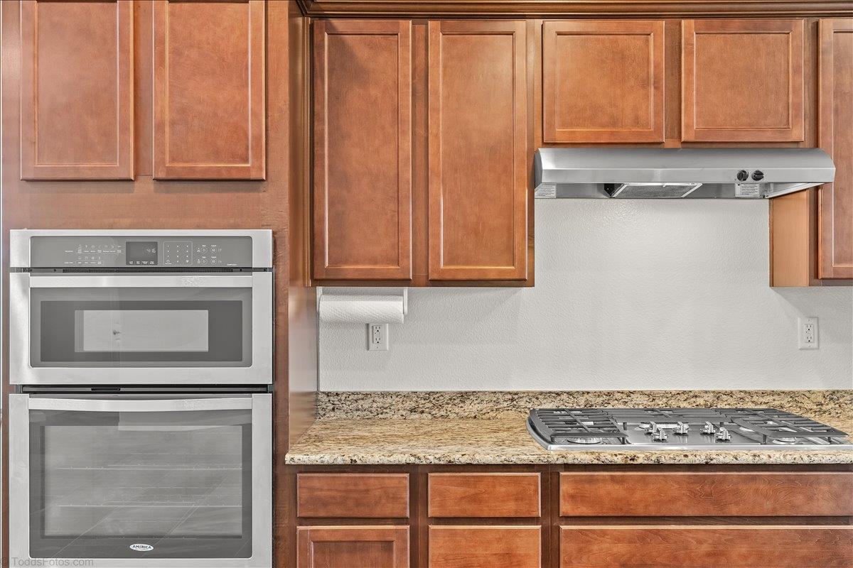 2653 Steeple Run Ln, Manteca, CA 95336