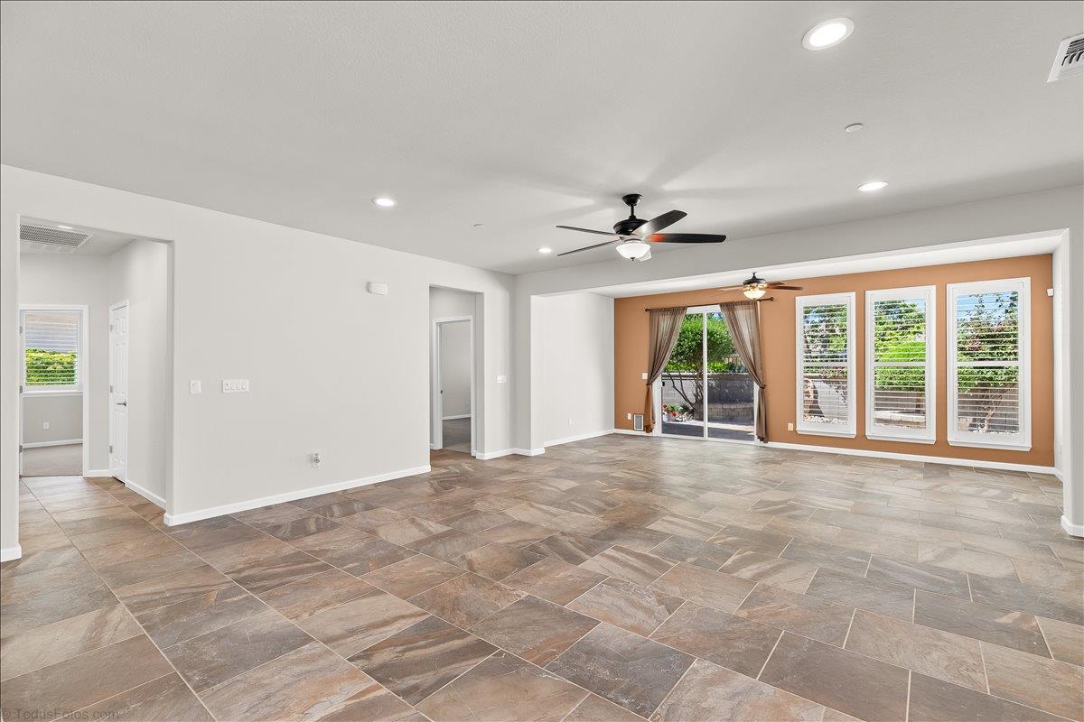 2653 Steeple Run Ln, Manteca, CA 95336