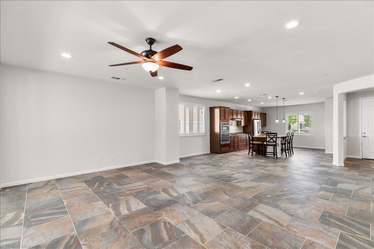 2653 Steeple Run Ln, Manteca, CA 95336