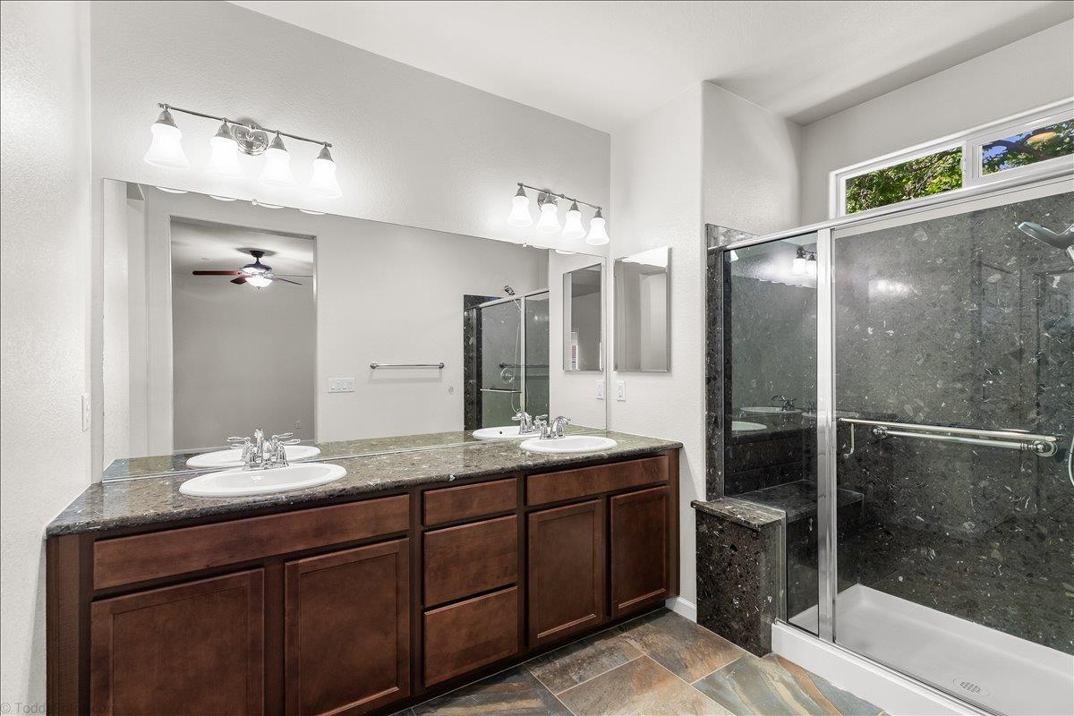 2653 Steeple Run Ln, Manteca, CA 95336