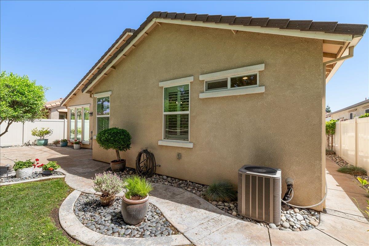 2653 Steeple Run Ln, Manteca, CA 95336