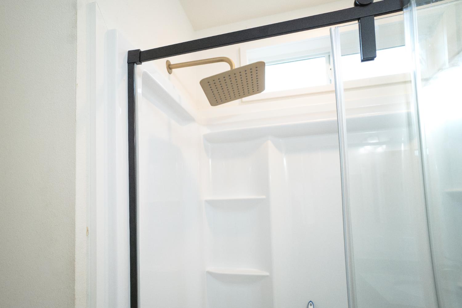 1412 S 1st St #21, Turlock, CA 95380