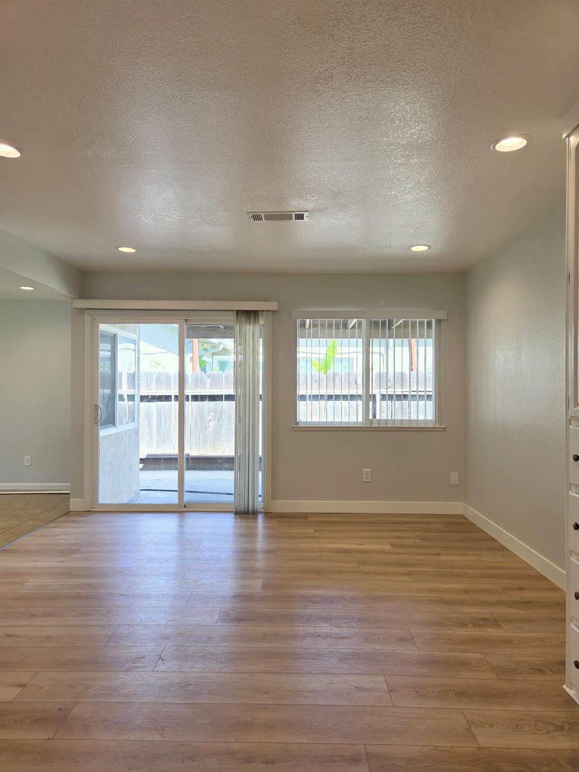 228 Carmillita Way, Modesto, CA 95354