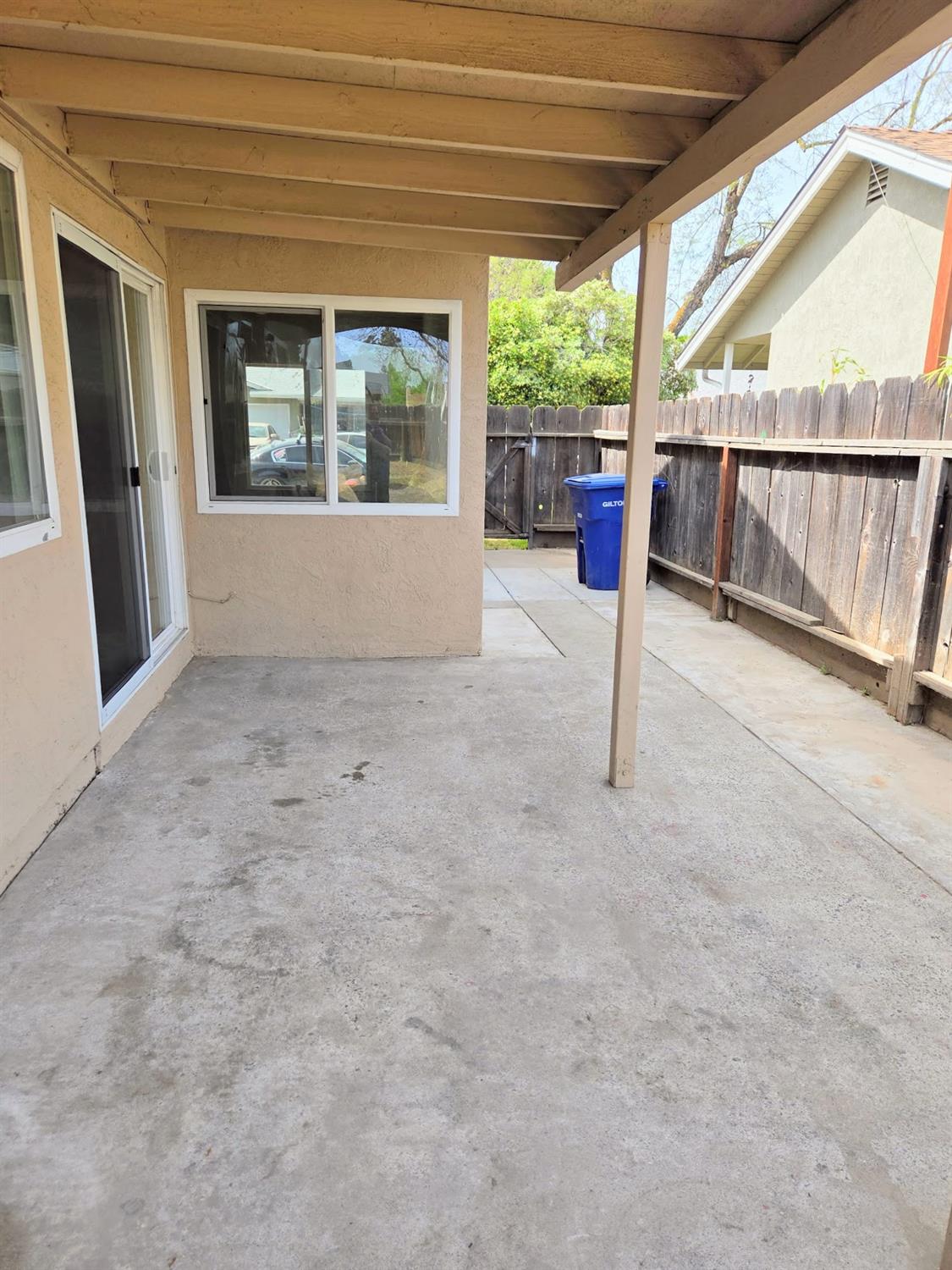 228 Carmillita Way, Modesto, CA 95354