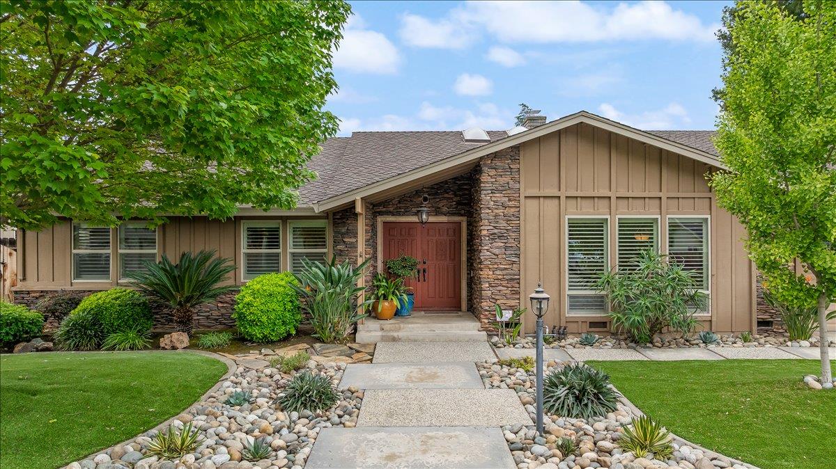 1121 Pyrite Way, Modesto, CA 95355