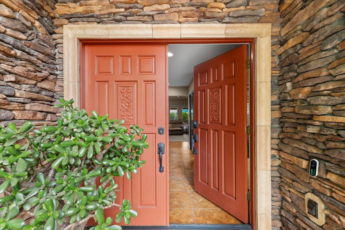 1121 Pyrite Way, Modesto, CA 95355