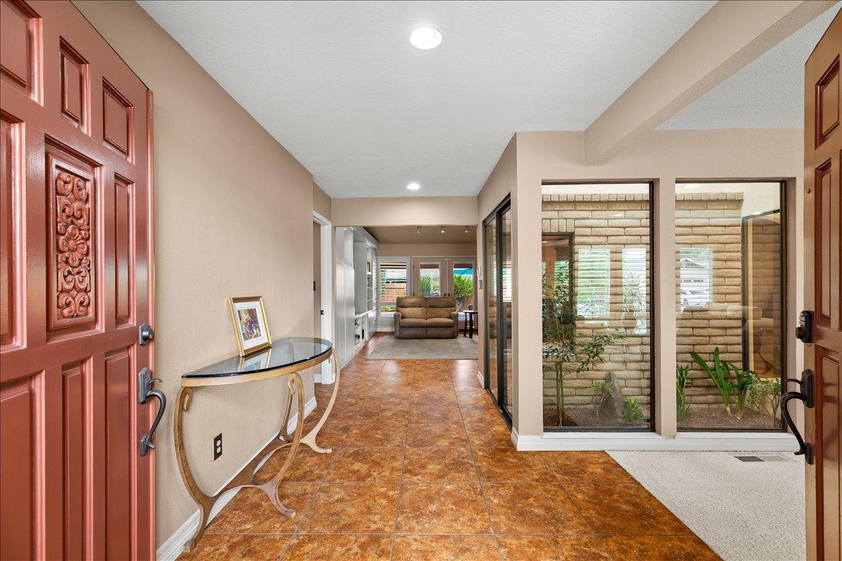 1121 Pyrite Way, Modesto, CA 95355