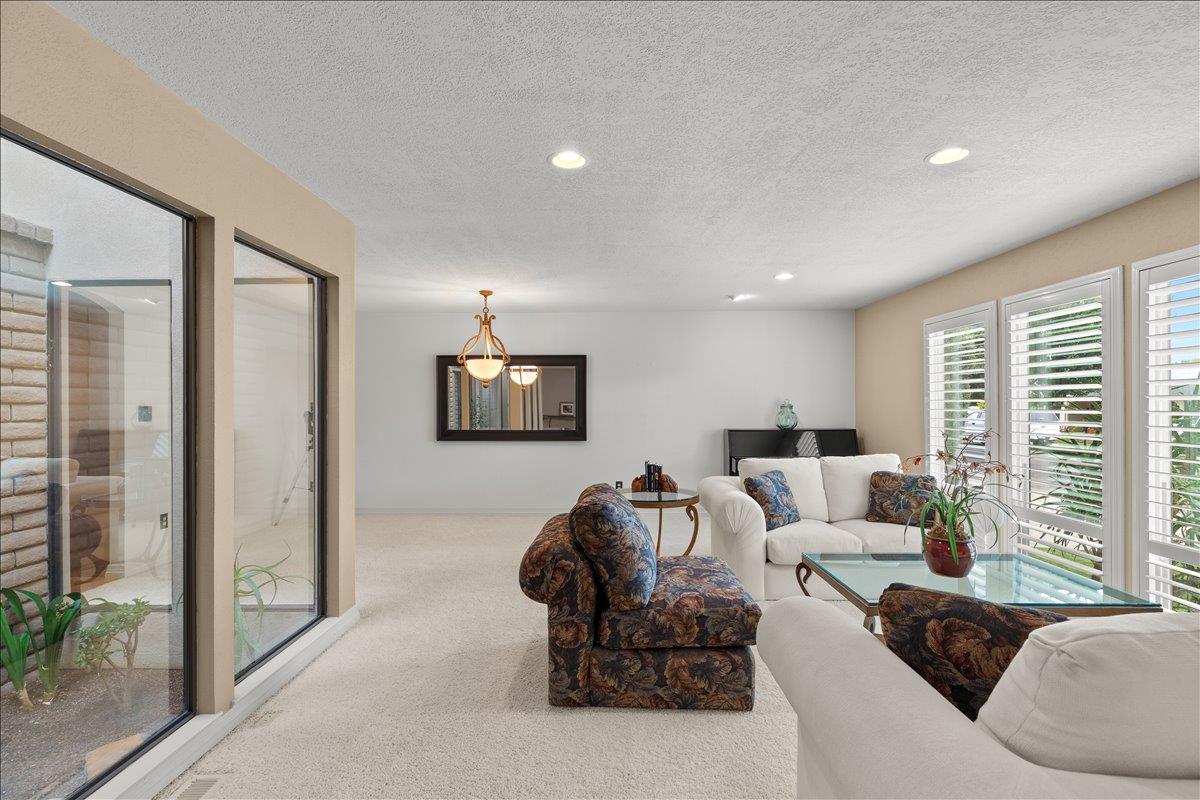 1121 Pyrite Way, Modesto, CA 95355