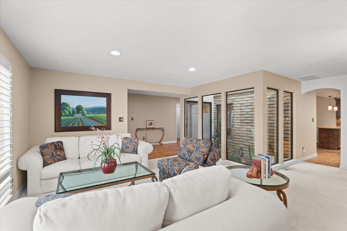 1121 Pyrite Way, Modesto, CA 95355