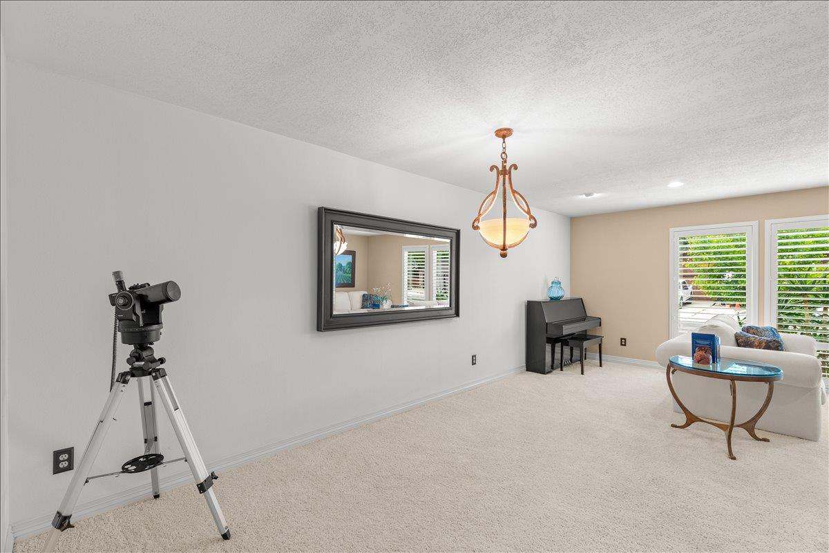 1121 Pyrite Way, Modesto, CA 95355