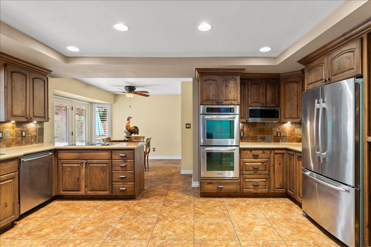 1121 Pyrite Way, Modesto, CA 95355