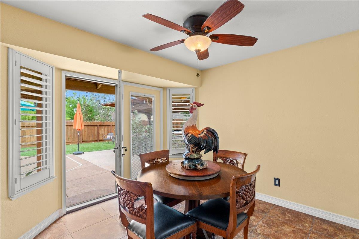 1121 Pyrite Way, Modesto, CA 95355