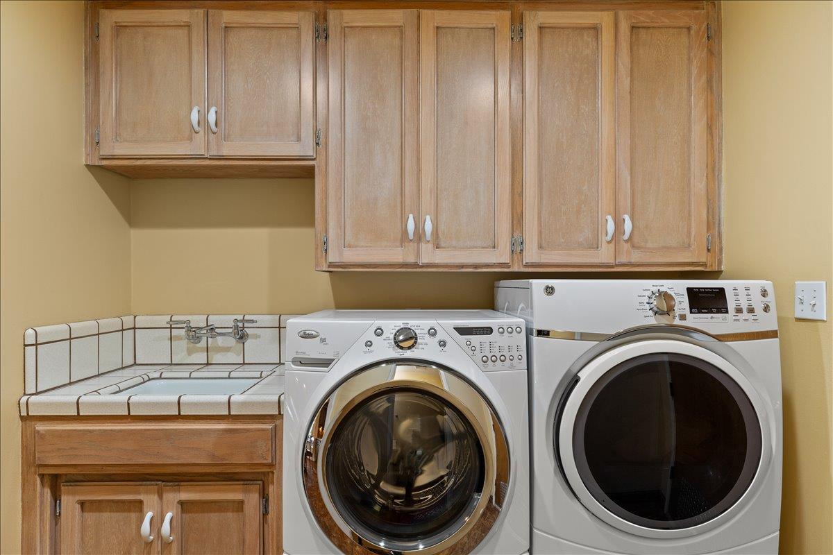 1121 Pyrite Way, Modesto, CA 95355