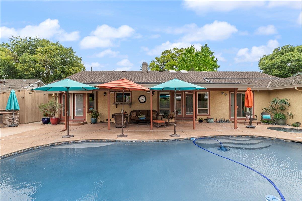 1121 Pyrite Way, Modesto, CA 95355