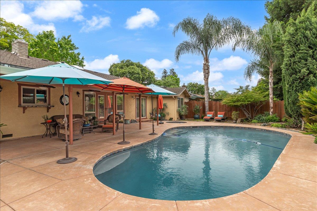 1121 Pyrite Way, Modesto, CA 95355