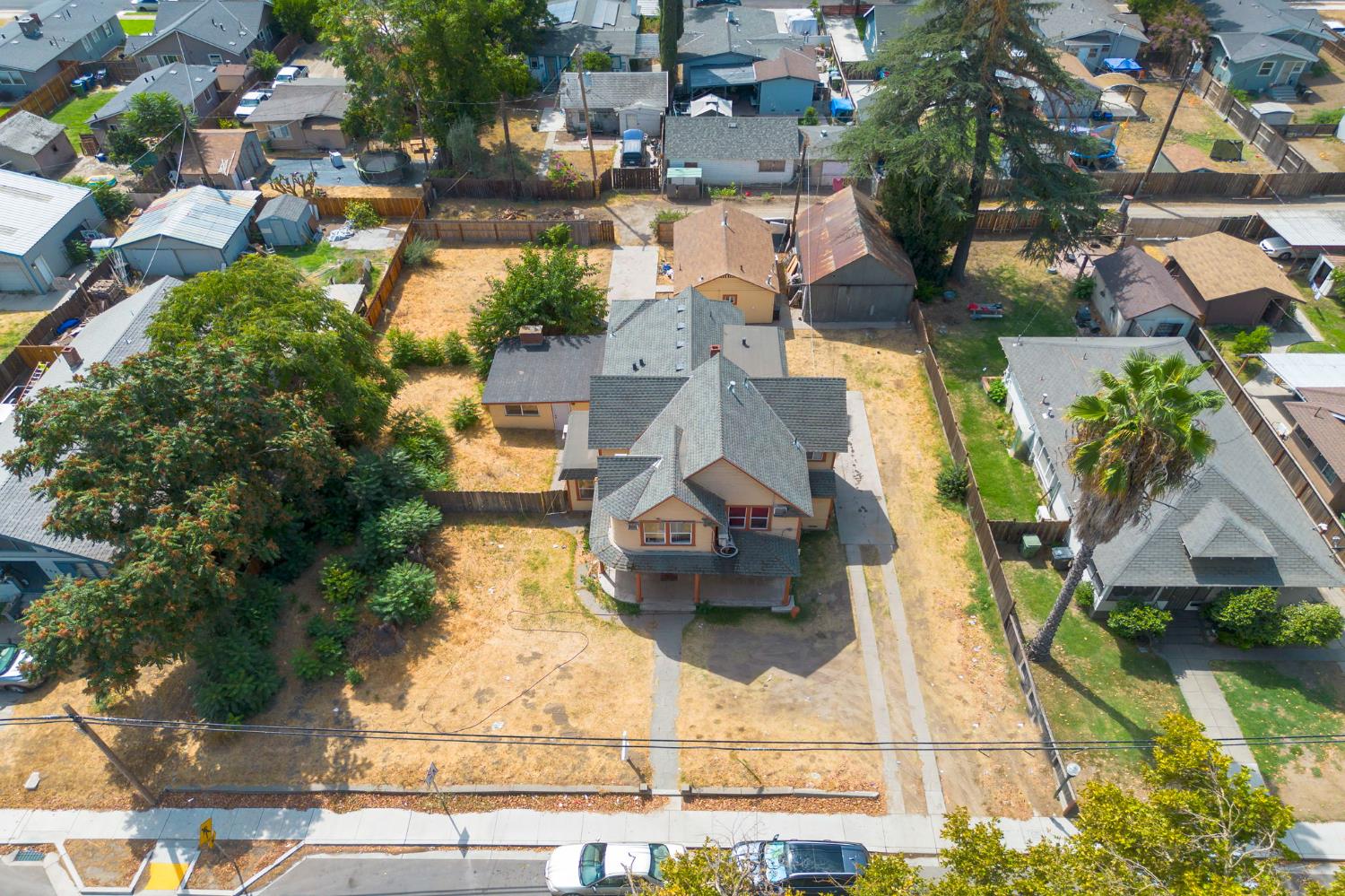 312 W Main St, Turlock, CA 95380