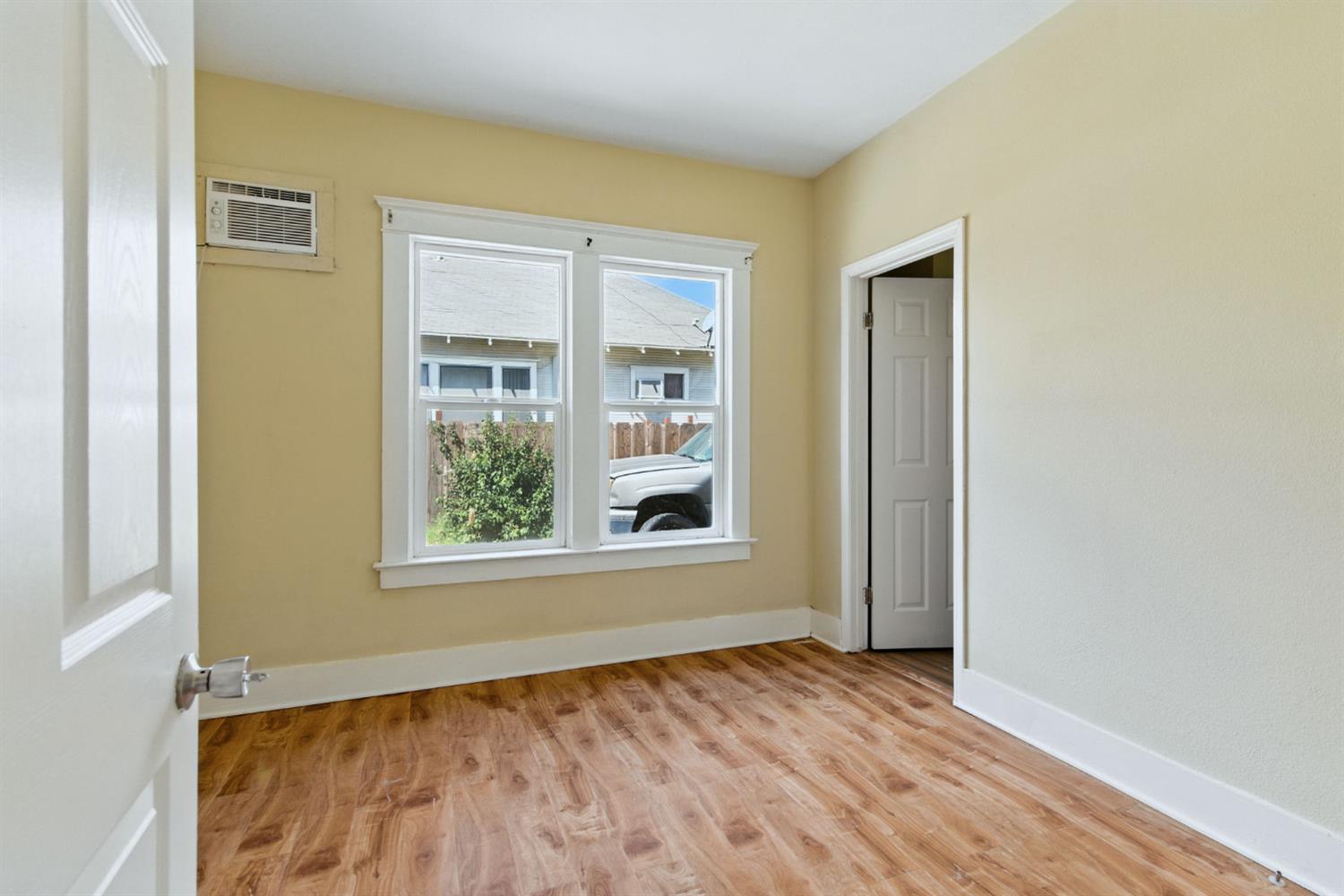 312 W Main St, Turlock, CA 95380